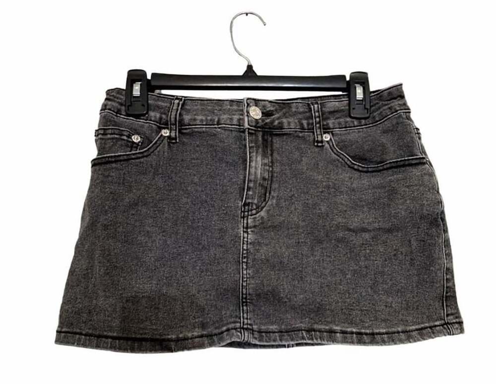 Edikted Denim Skirt Size S Black Acid Wash Mini Skort